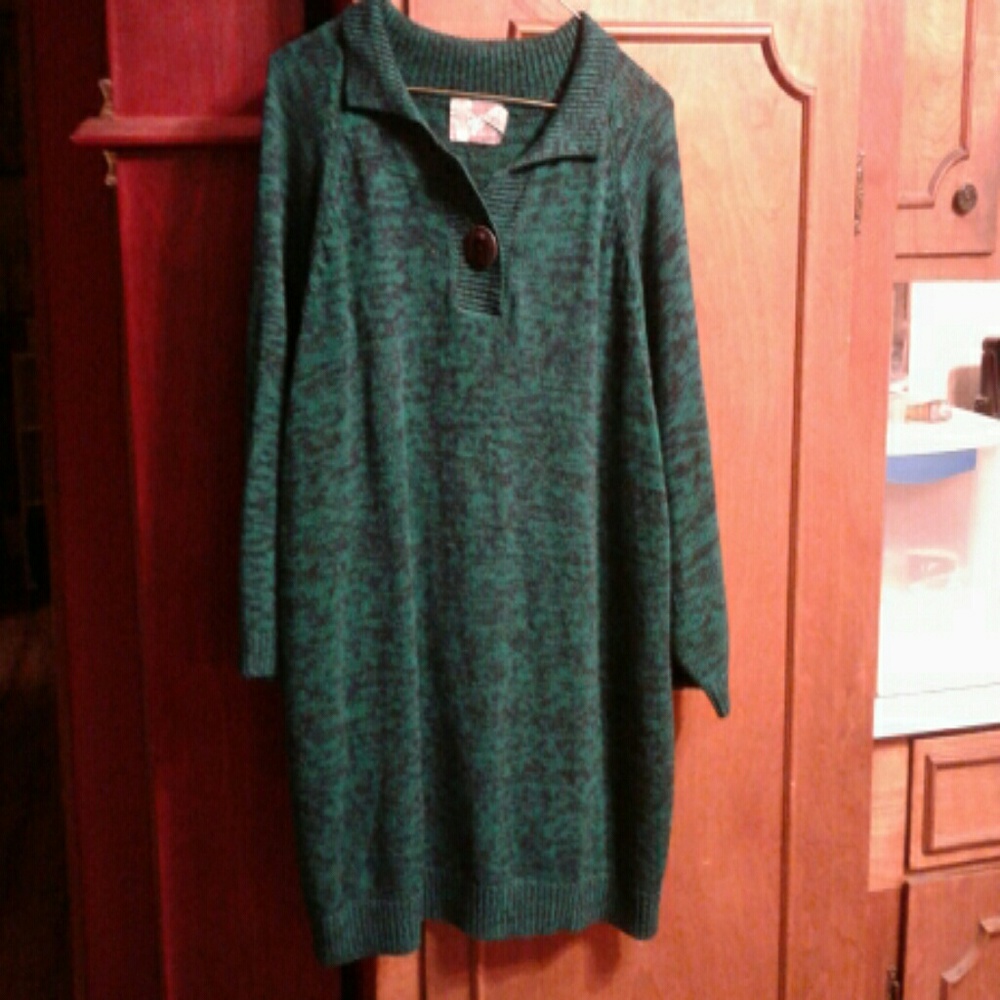 GP Collections sweater